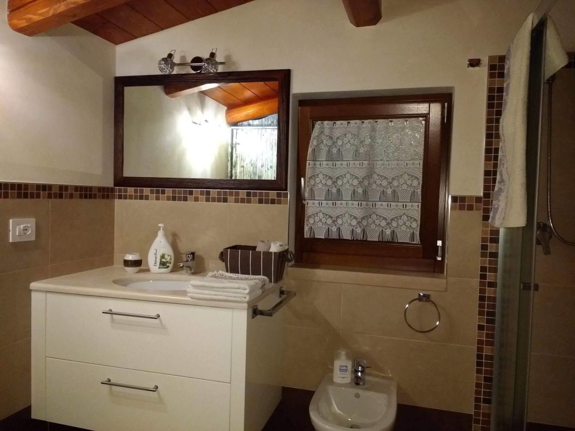 Il Giardino Degli Ulivi Bed & Breakfast Castellana Grotte Exterior photo